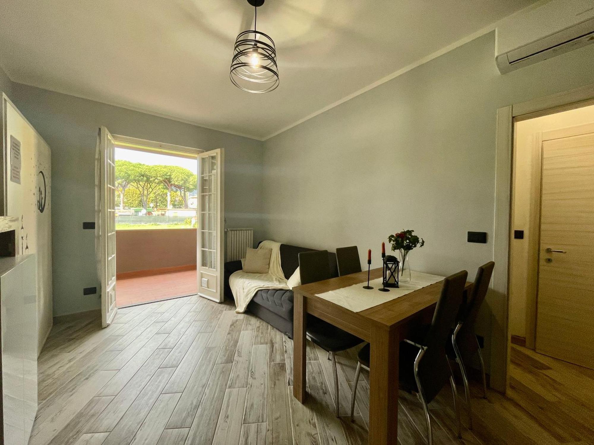 Il Gabbiano Bilocale Con Piscina, Garage E A/C. Διαμέρισμα Loano Εξωτερικό φωτογραφία
