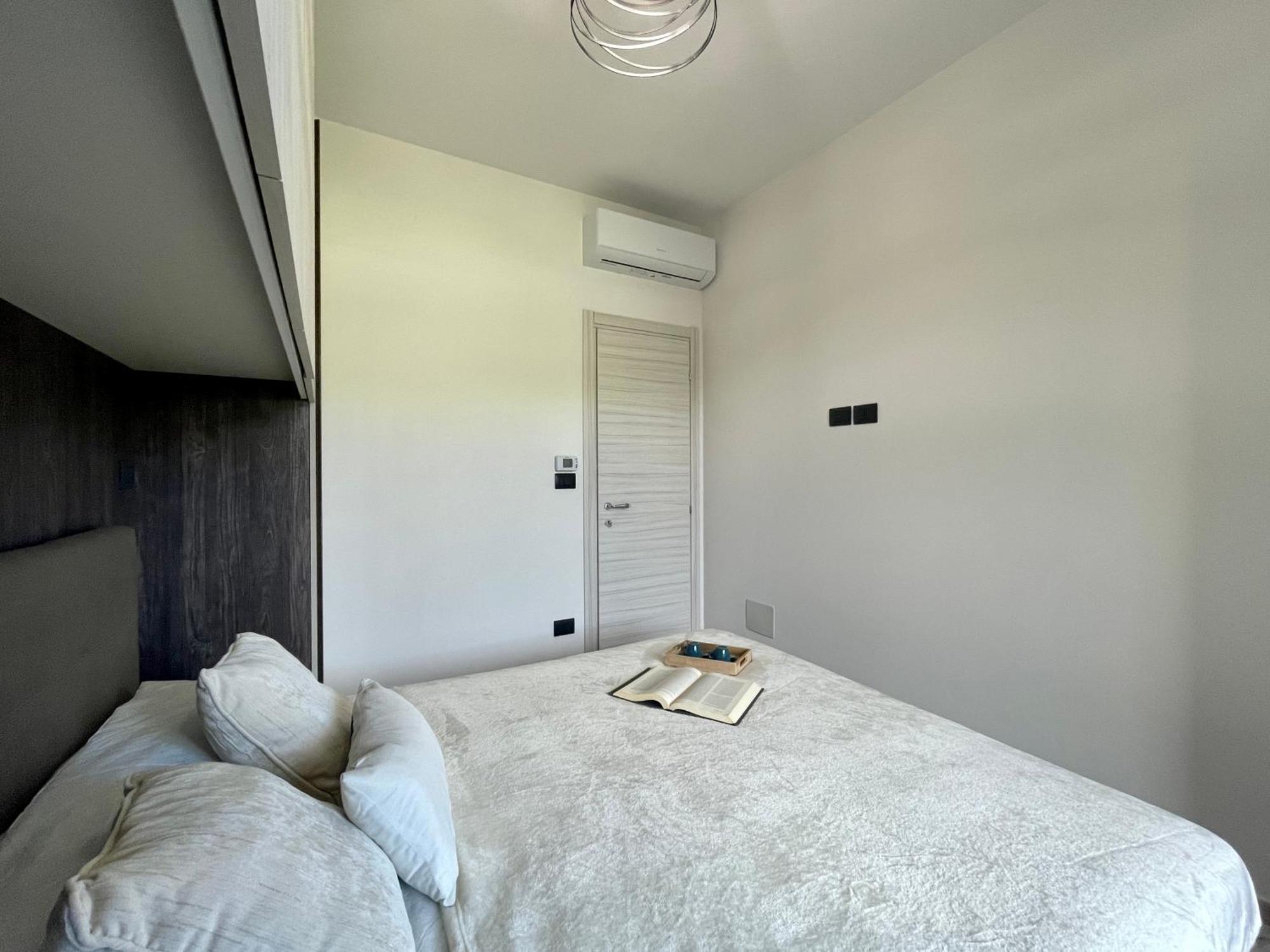 Il Gabbiano Bilocale Con Piscina, Garage E A/C. Διαμέρισμα Loano Εξωτερικό φωτογραφία